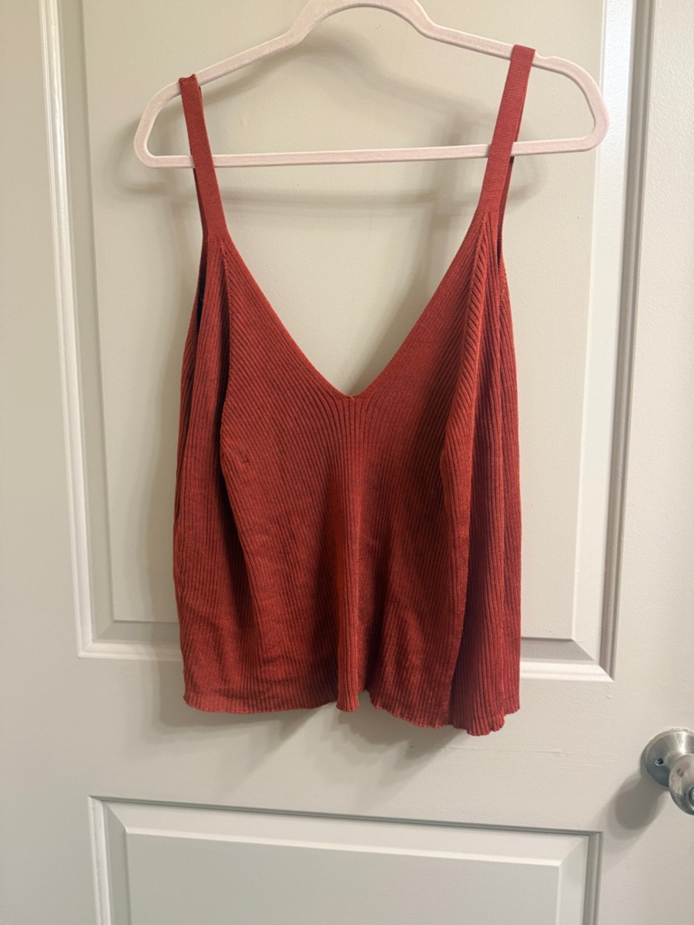 Ribbed V-Neck Crop Tank Top in Rust
